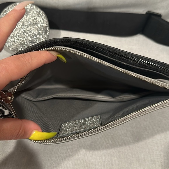 LOUIS VUITTON DamierGrister Trio pouch NM Pouch Crossbody Shoulder Bag EUC - Picture 4 of 10